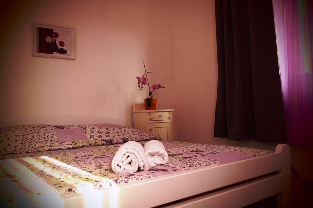 Apartment Old Town Makarska Værelse billede